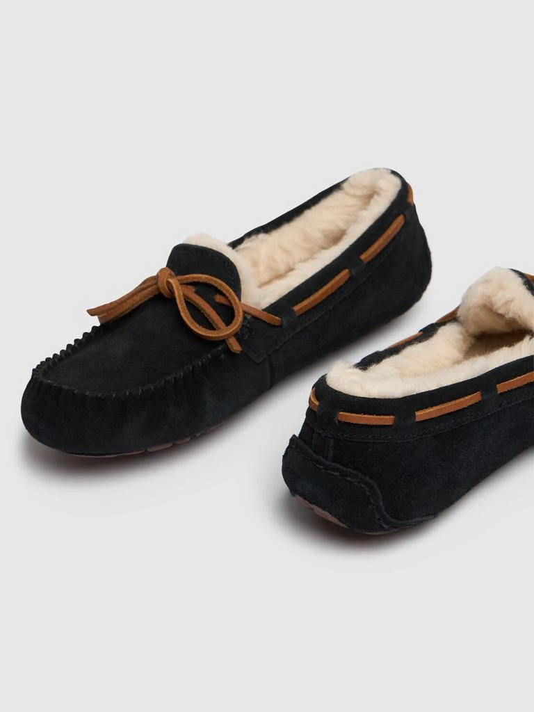 商品UGG|10mm Dakota Shearling Loafers,价格¥797,第3张图片详细描述