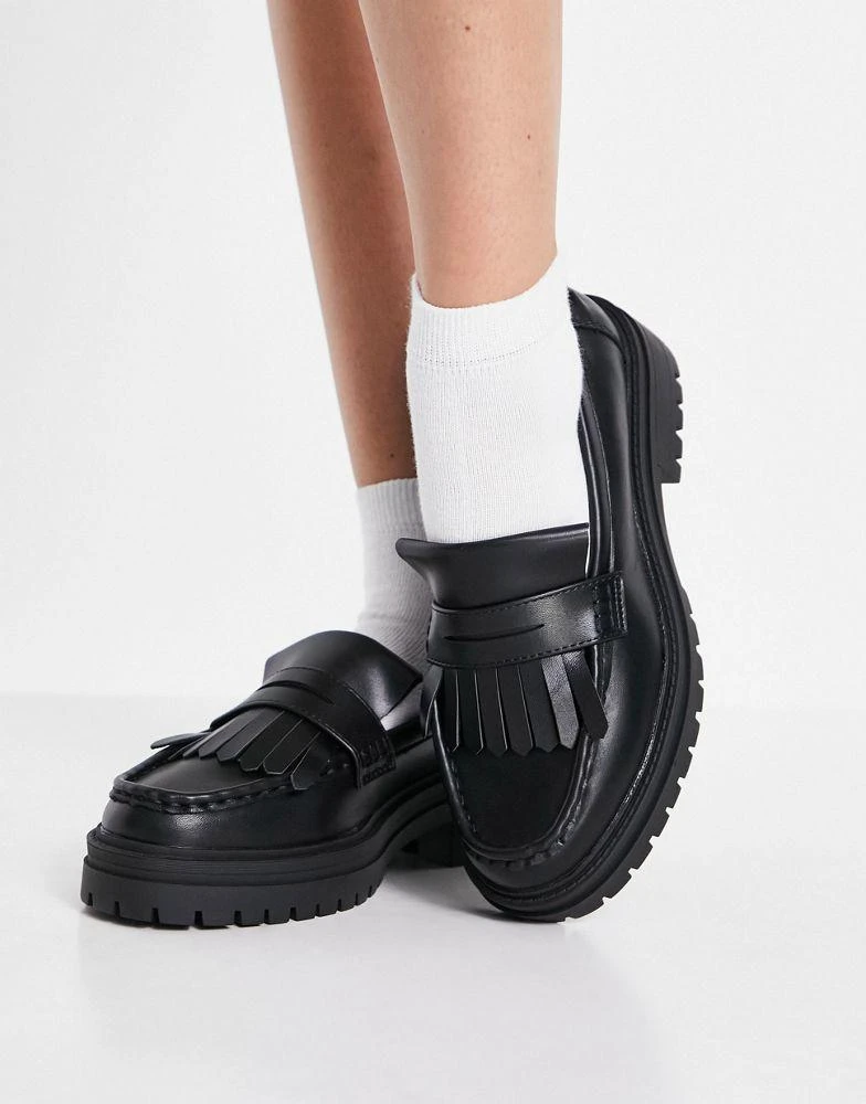 商品ASOS|ASOS DESIGN Wide Fit Melon chunky loafers in black,价格¥143,第4张图片详细描述