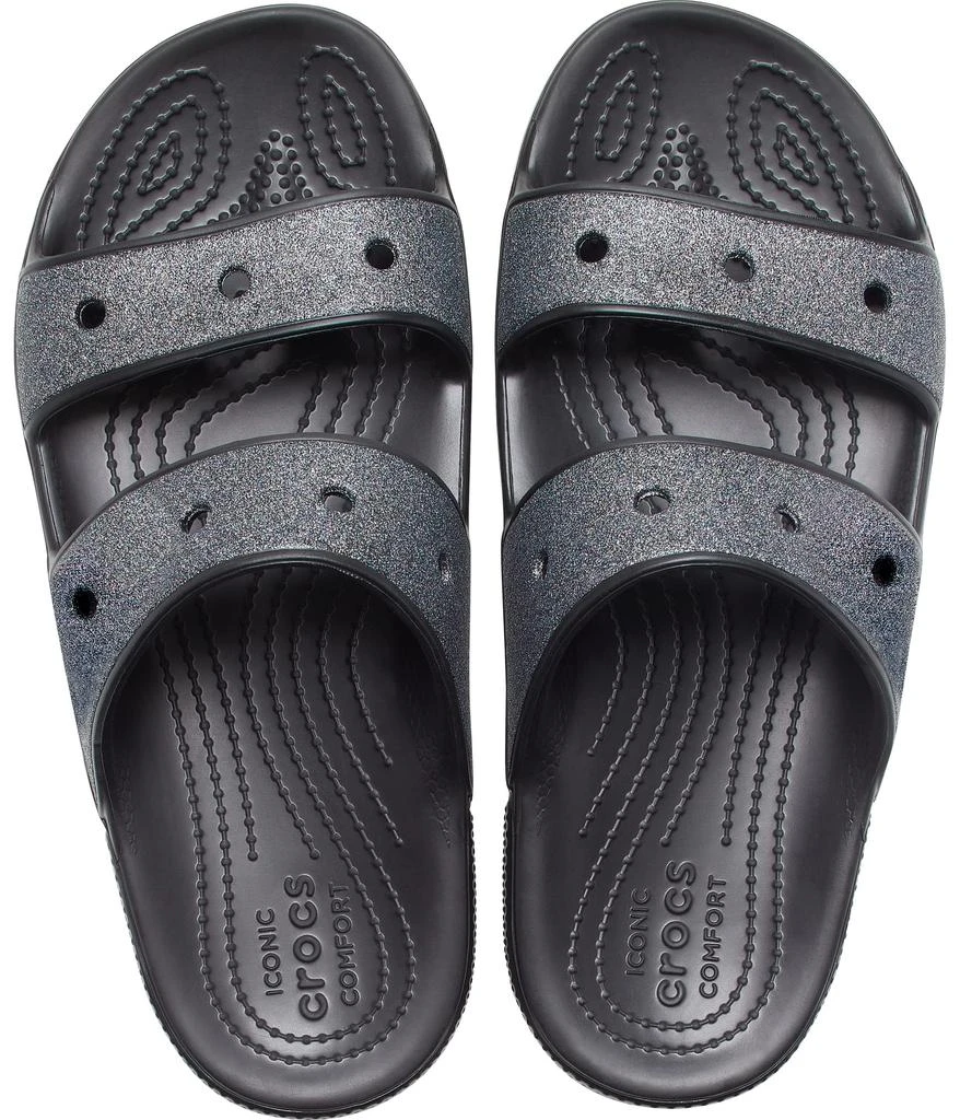 商品Crocs|Classic Sandal - Seasonal Graphics,价格¥181,第2张图片详细描述