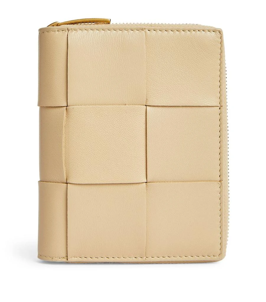 商品Bottega Veneta|Leather Intreccio Zip-Around Wallet,价格¥5150,第1张图片