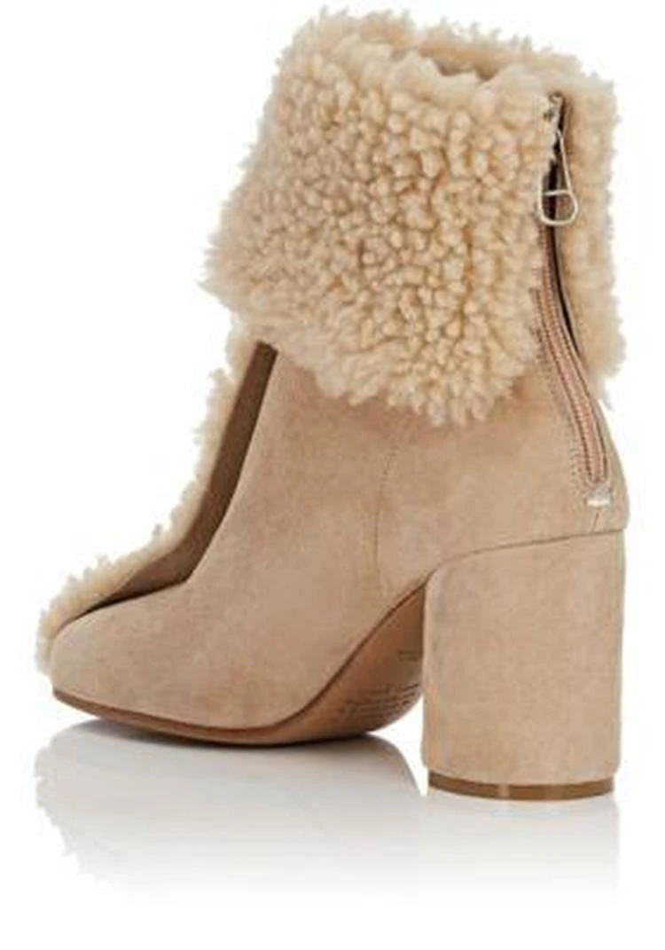 商品MAISON MARGIELA|Shearling Ankle Boots,价格¥3935,第3张图片详细描述