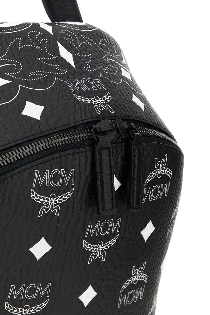 商品MCM|MCM Monogram Print Zipped Backpack,价格¥6666,第4张图片详细描述