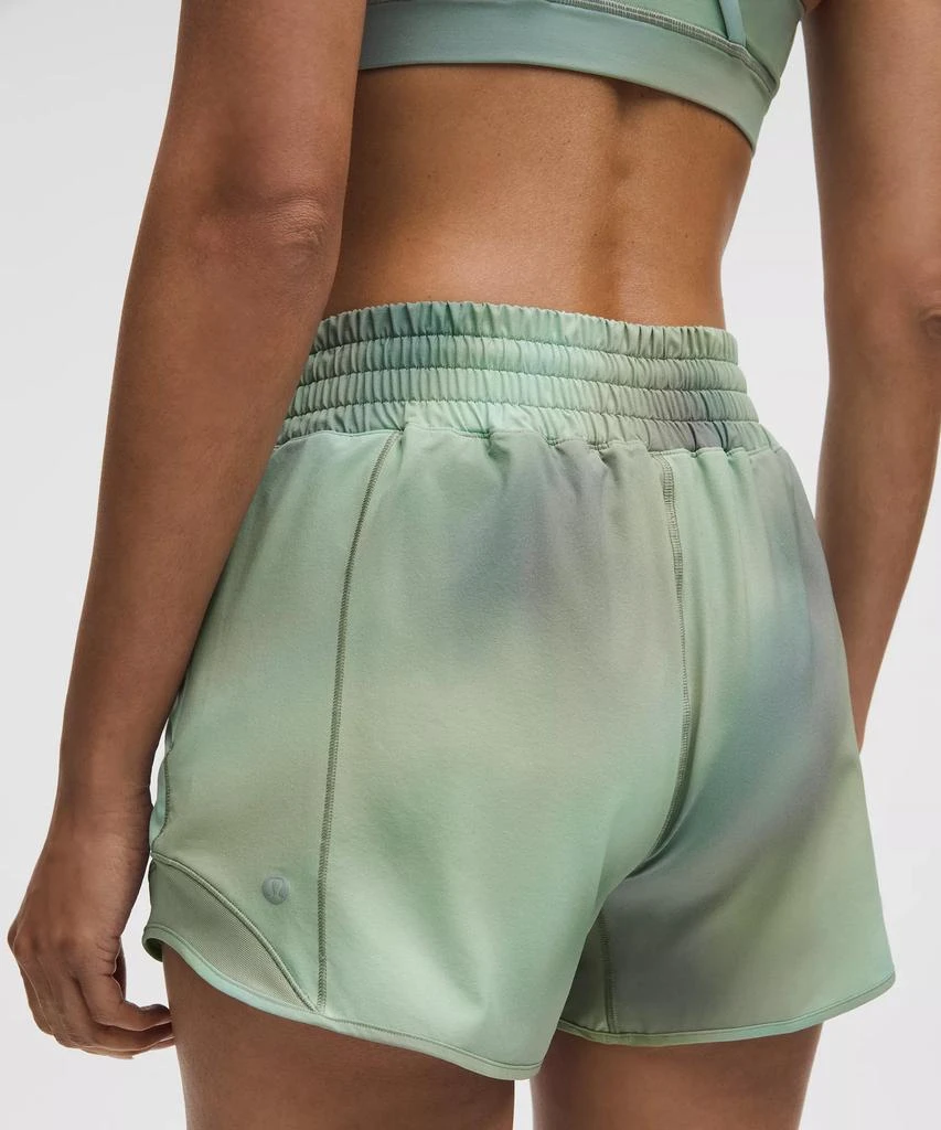 Hotty Hot High-Rise Lined Short 4" 商品