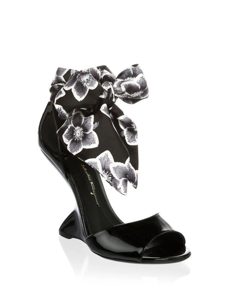 商品Salvatore Ferragamo|Ribbon Patent Leather Ankle Strap Sandals,价格¥2666,第1张图片