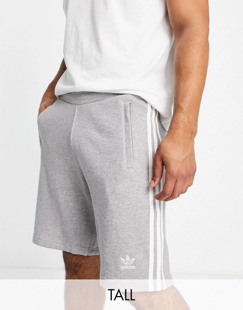 商品Adidas|adidas Originals Trefoil Essentials Tall logo 3 stripe shorts in grey,价格¥339,第1张图片