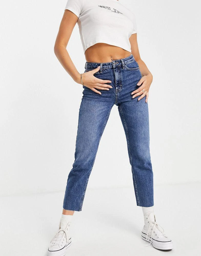 商品Topshop|Topshop straight jeans in mid blue,价格¥170,第4张图片详细描述