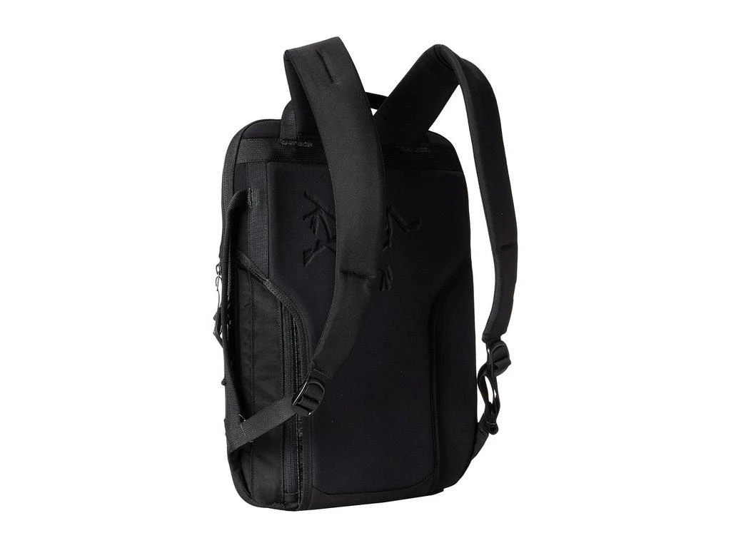 商品Arc'teryx|Blade 6 Backpack 後背包,价格¥748,第2张图片详细描述