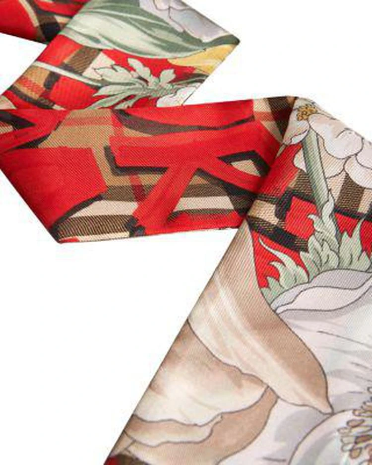 商品Burberry|Graffiti Archive Print Silk Slim Scarf,价格¥762,第2张图片详细描述