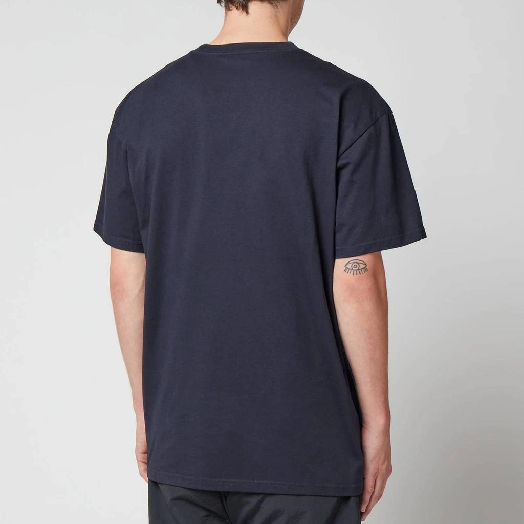 商品Carhartt|Carhartt WIP Men's Chase Crewneck T-Shirt - Dark Navy/Gold,价格¥344,第2张图片详细描述