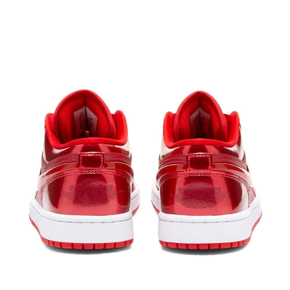 商品Jordan|女款 Air Jordan 1 Low SE 休闲鞋 Pomegranate 红石榴,价格¥983,第5张图片详细描述