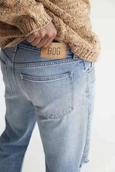 BDG Slim Fit Destructed Bootcut Jean商品第4张图片规格展示