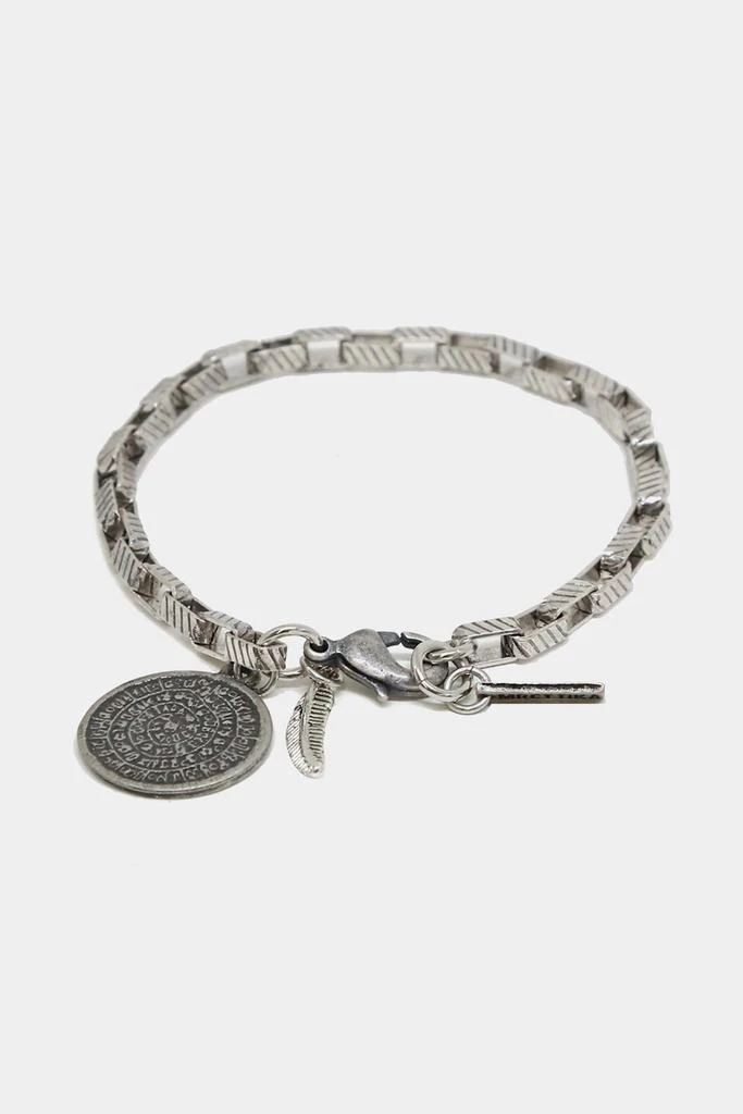 商品Mr. Ettika|Silver Ox Chain Linked Bracelet with Ancient Coin and Feather Charms,价格¥266,第1张图片