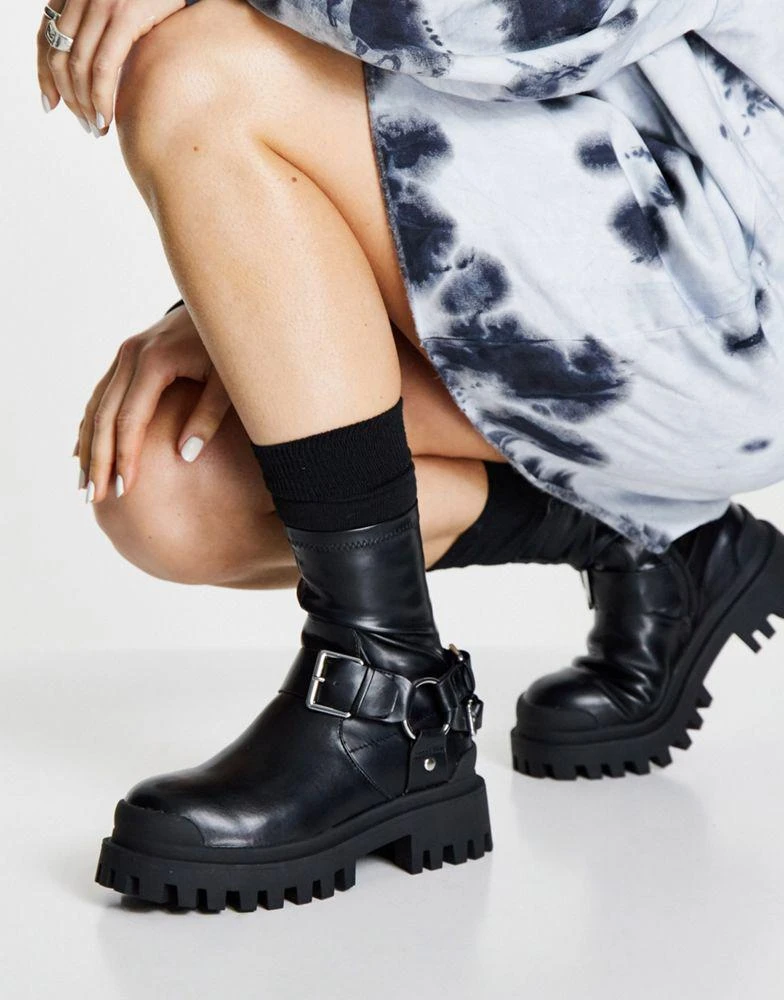 商品ASOS|ASOS DESIGN Almighty harness boots in black,价格¥229,第4张图片详细描述