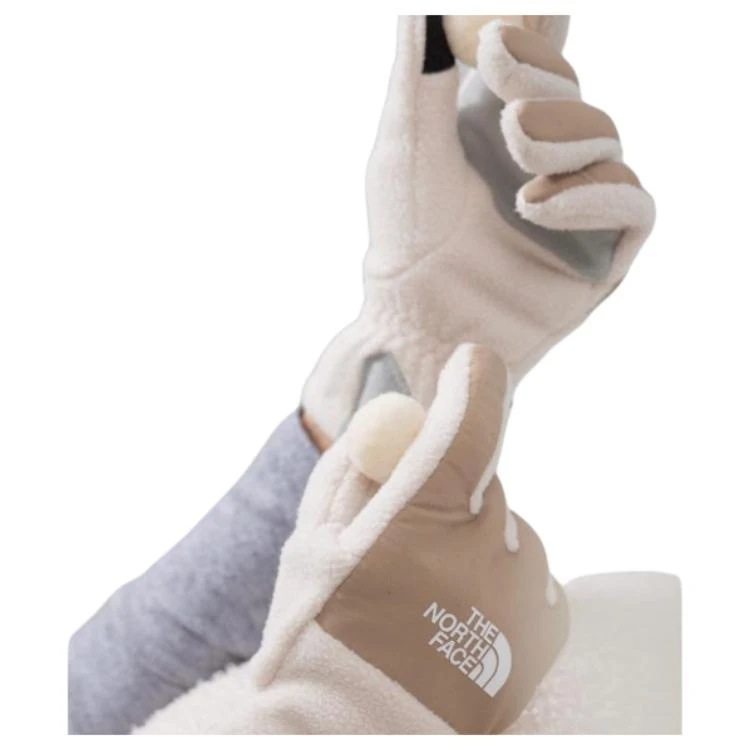 商品[国内直发] The North Face|[预售3天]北面 Logo标志 - 手套 男女同款情侣款 白色,价格¥266,第5张图片详细描述