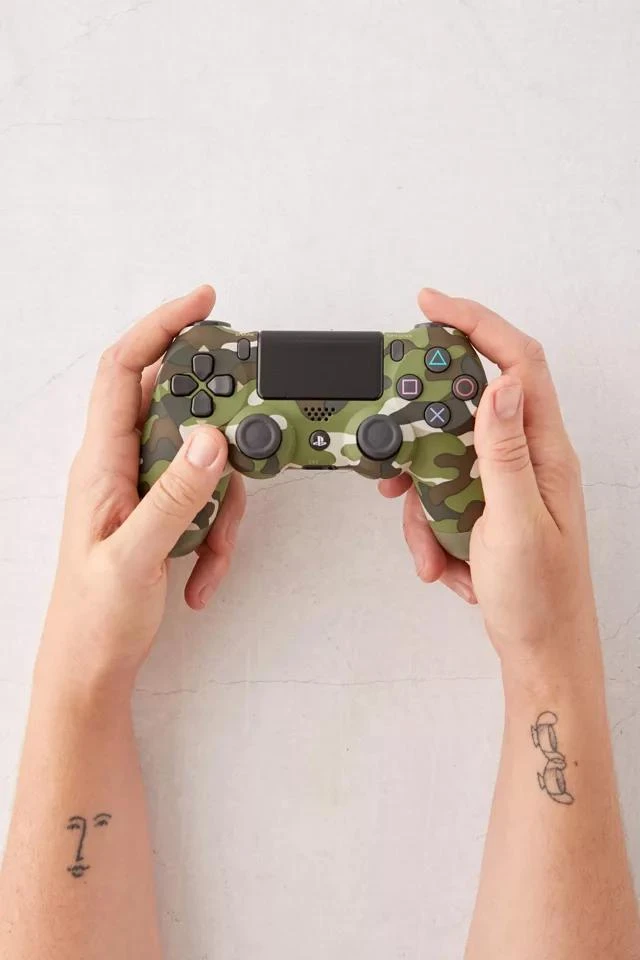 商品SONY|Sony PlayStation4 Camo DualShock®4 Wireless Controller PlayStation手把,价格¥492,第1张图片