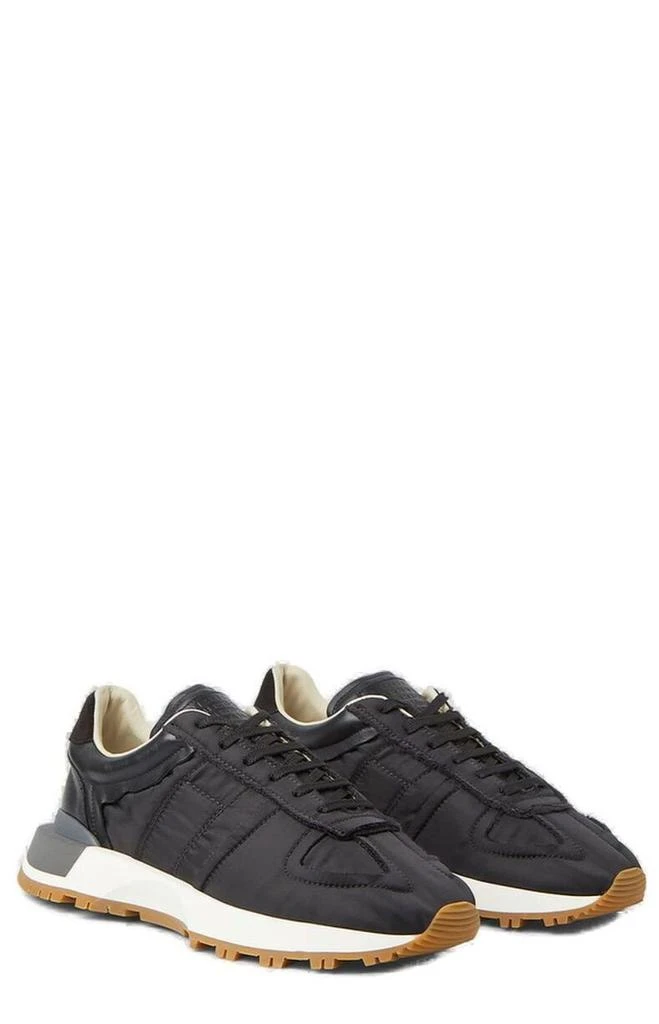 商品MAISON MARGIELA|Maison Margiela Panelled Lace-Up Sneakers,价格¥3619,第3张图片详细描述