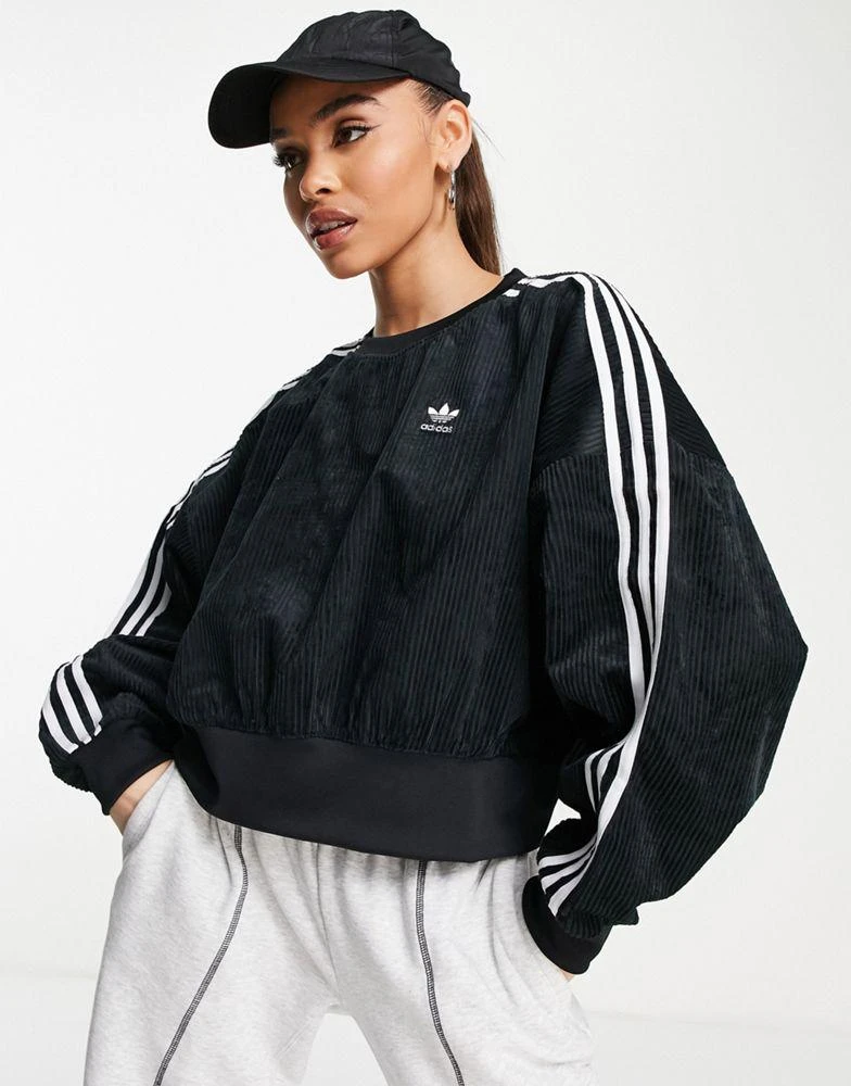 商品Adidas|adidas Originals three stripe corduroy sweatshirt in black,价格¥269,第4张图片详细描述
