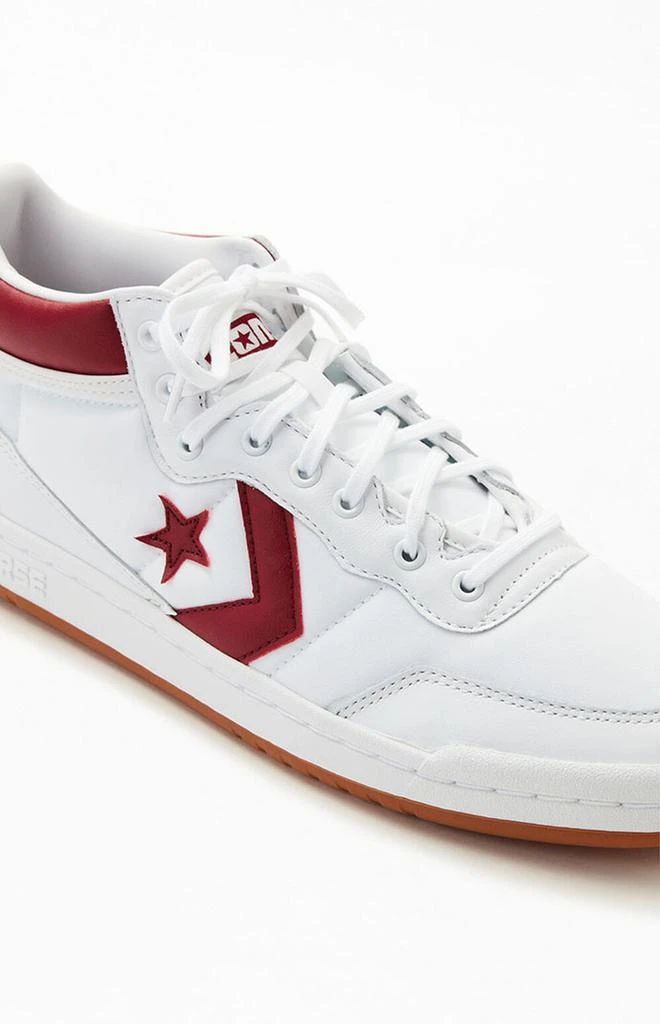 White & Burgundy Fastbreak Pro Shoes 商品