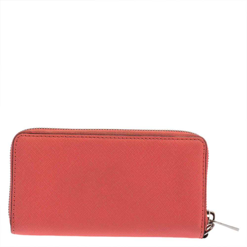 Michael Kors Pink Leather Zip Around Wristlet Wallet商品第4张图片规格展示