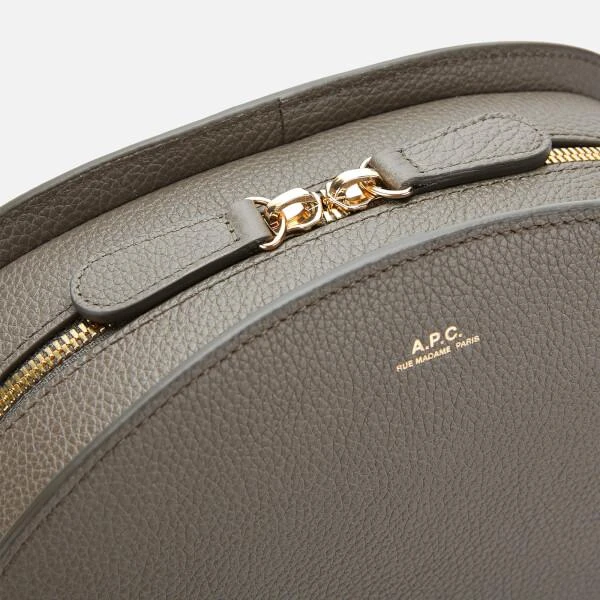 商品A.P.C.|A.P.C. Women's Demi-Lune Cross Body Bag - Grey,价格¥3142,第4张图片详细描述