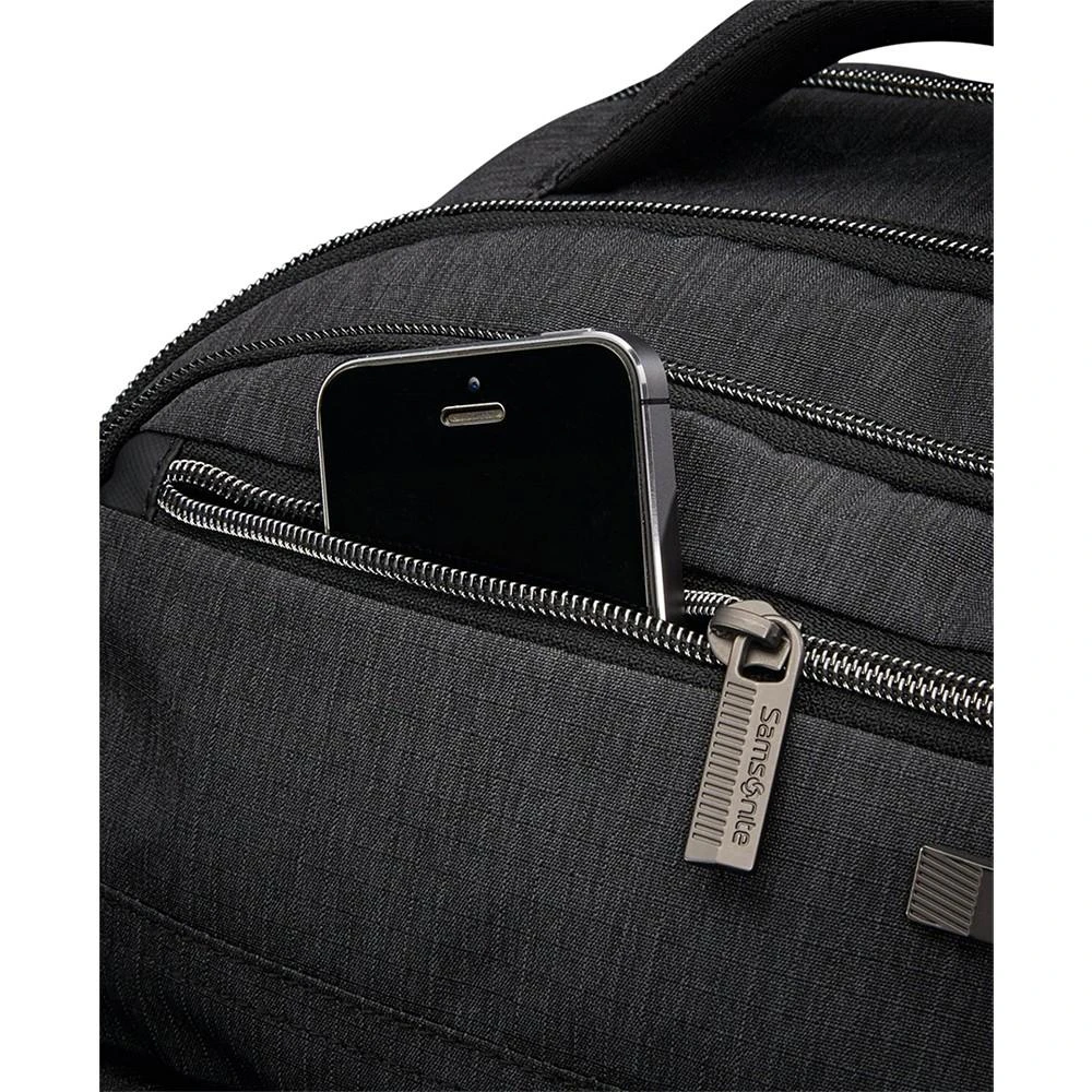 商品Samsonite|Modern Utility 18" Double Shot Backpack,价格¥957,第2张图片详细描述