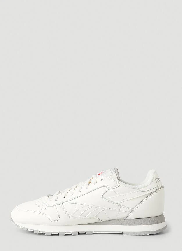 商品Reebok|Classic Leather 1983 Vintage Sneakers in White,价格¥479,第3张图片详细描述