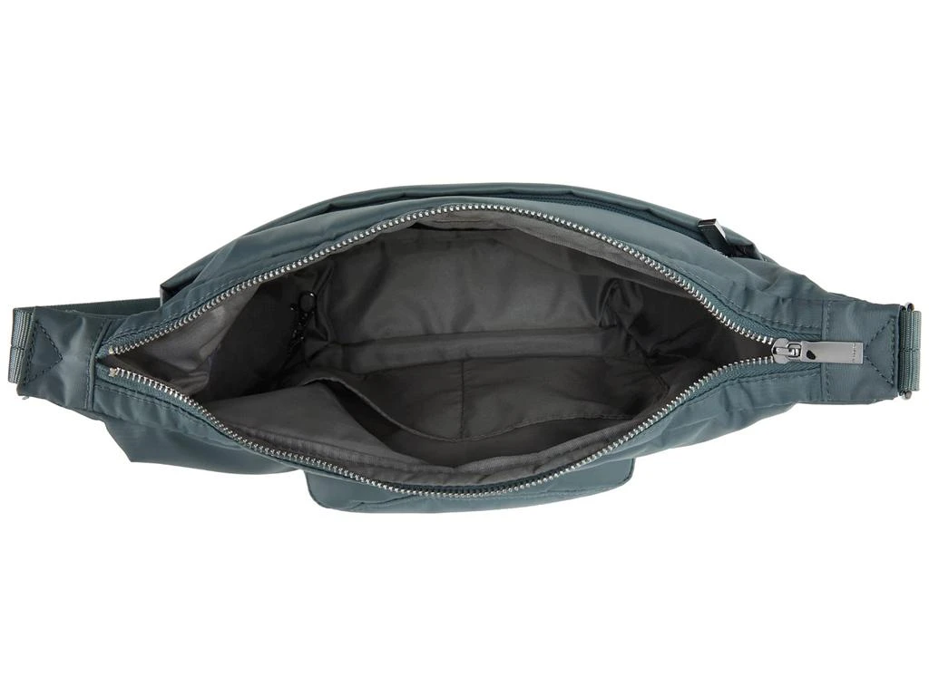 商品Hedgren|Ashby Sustainable Crossbody,价格¥641,第3张图片详细描述