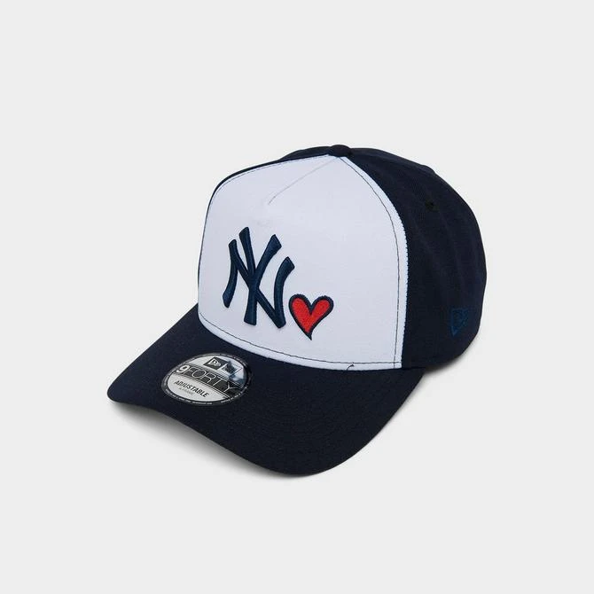 商品New Era|New Era New York Yankees Heart MLB 9FORTY Snapback Hat,价格¥224,第3张图片详细描述