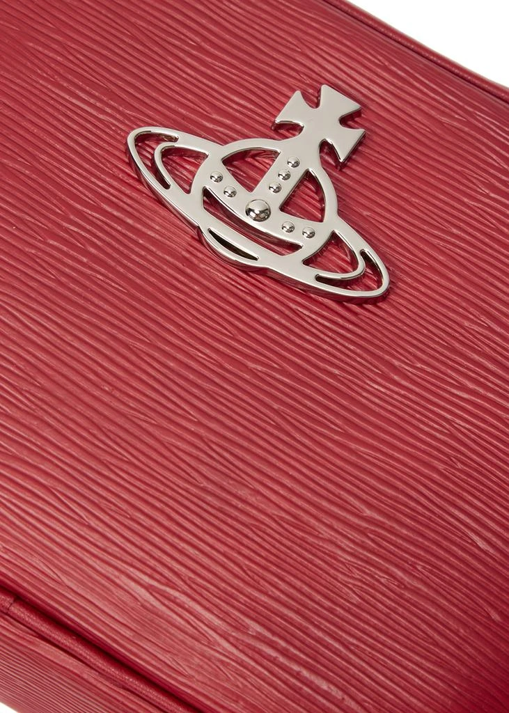 商品Vivienne Westwood|Anna red textured vegan leather camera bag,价格¥2133,第3张图片详细描述