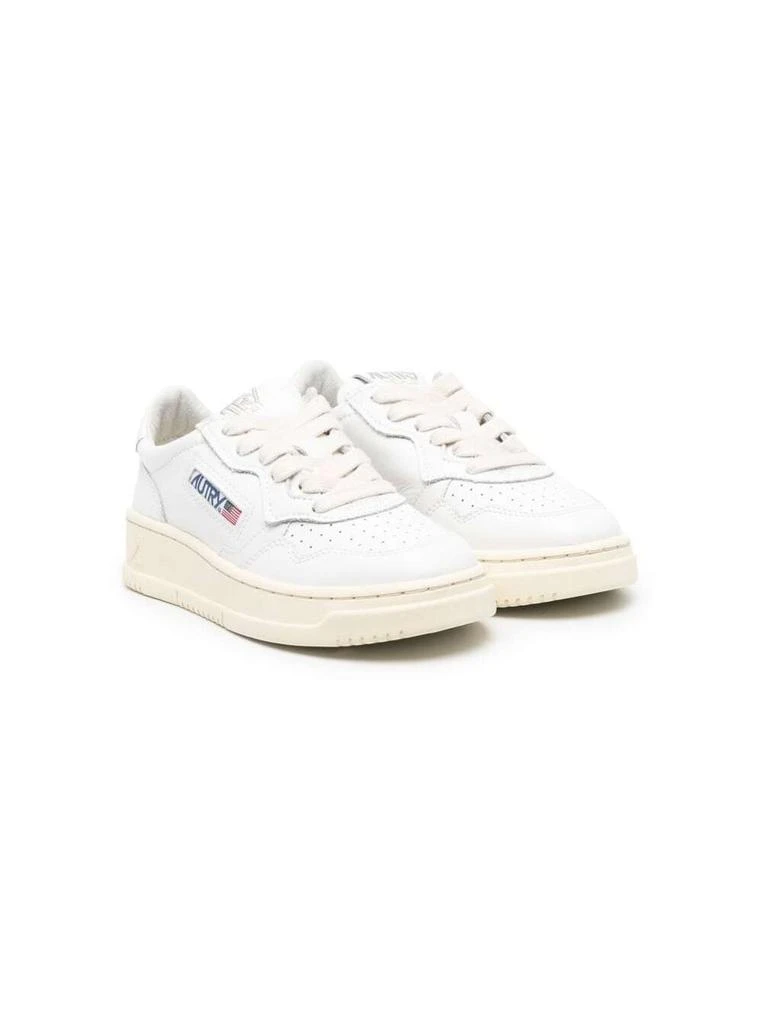 商品Autry|White medalist Low Top Sneakers In Cow Leather Boy,价格¥947,第1张图片