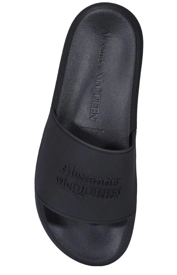 商品Alexander McQueen|Alexander McQueen Logo Embossed Slides,价格¥2109,第4张图片详细描述