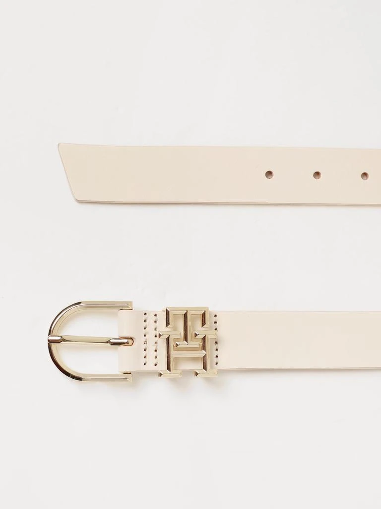 商品Tommy Hilfiger|Tommy Hilfiger Luxe leather belt,价格¥364,第2张图片详细描述