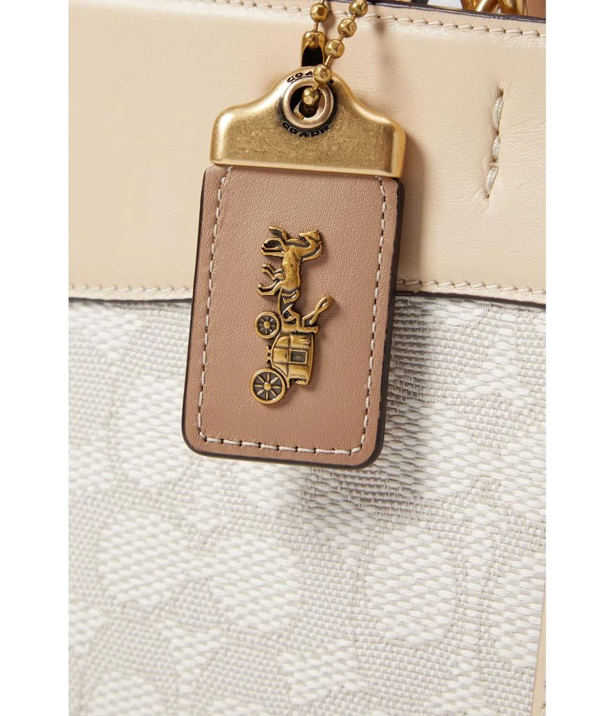 商品Coach|Signature Textile Glovetanned Leather Trim Jacquard Rogue 25,价格¥2616,第3张图片详细描述