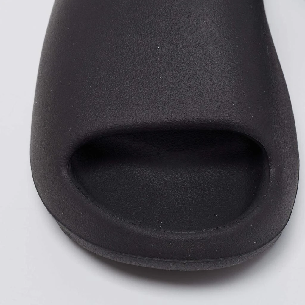 Yeezy x Adidas Black Rubber Onyx Flat Slides Size 38  商品