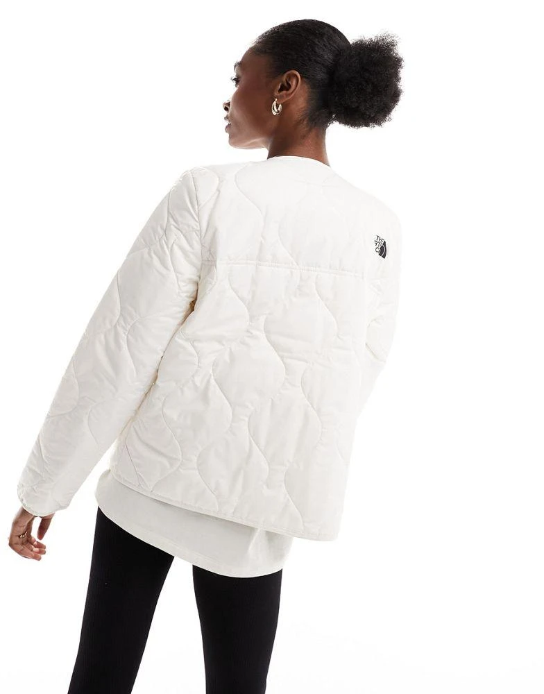 商品The North Face|The North Face Ampato quilted liner jacket in cream Exclusive at ASOS,价格¥921,第3张图片详细描述