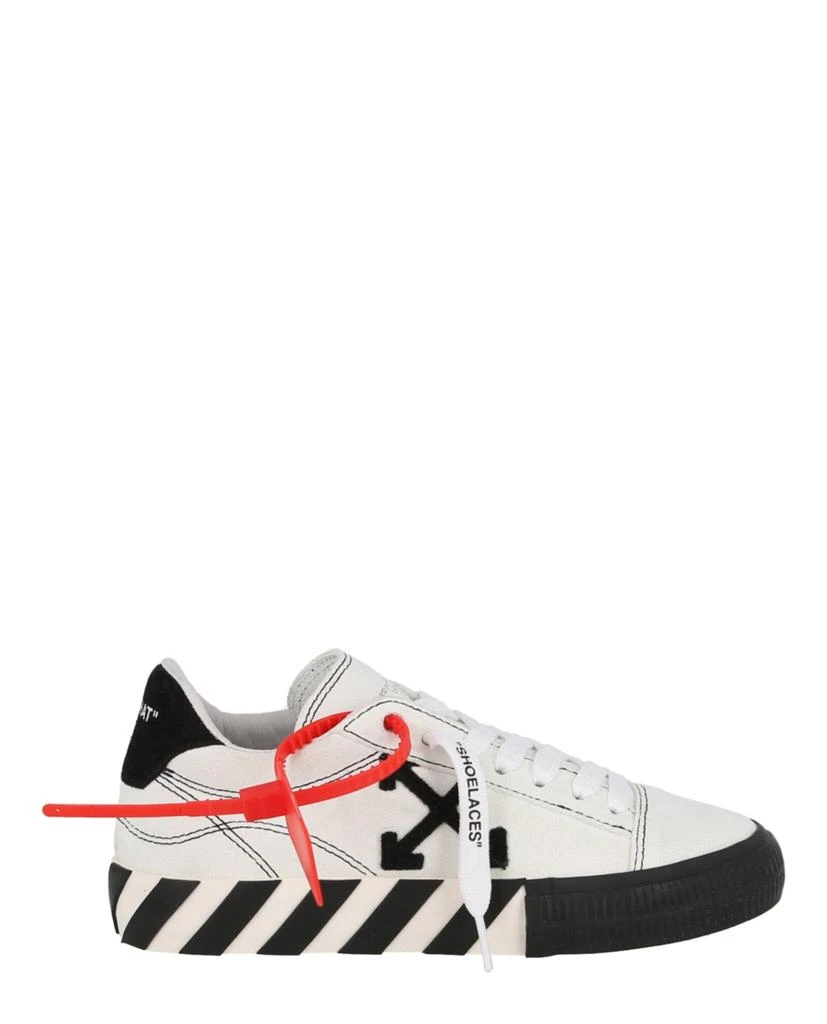 商品Off-White|OW条纹箭头低帮休闲鞋,价格¥1407,第1张图片