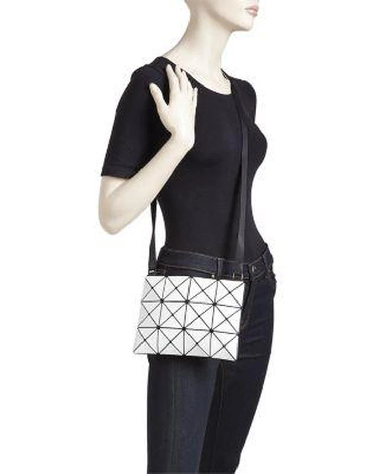 商品Issey Miyake|Lucent Small Crossbody - 100% Exclusive,价格¥1777,第3张图片详细描述