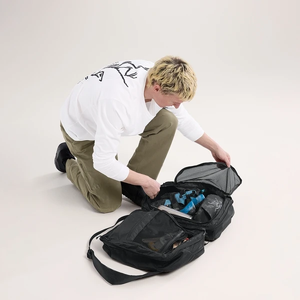 【Brilliant|包邮包税】ION GEAR ORGANIZER [FW24] 新款上市 离子收纳包 AGOFUX9036 商品