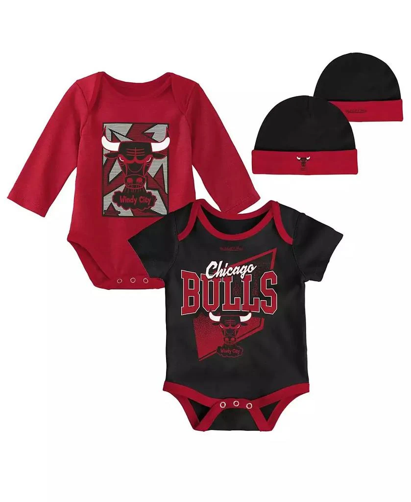 商品Mitchell & Ness|Infant Boys and Girls Black, Red Chicago Bulls Hardwood Classics Bodysuits and Cuffed Knit Hat Set,价格¥306,第1张图片