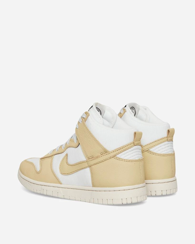 商品NIKE|WMNS Dunk High LX Sneakers Team Gold,价格¥1101,第5张图片详细描述