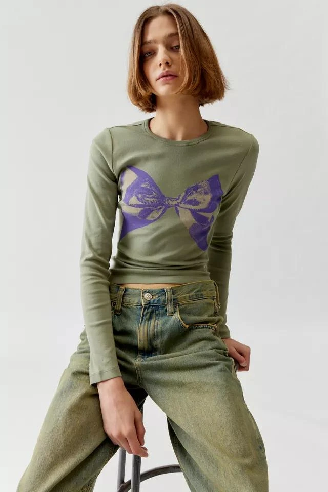 商品Urban Outfitters|Sweet Bow Long Sleeve Baby Tee,价格¥114,第1张图片详细描述