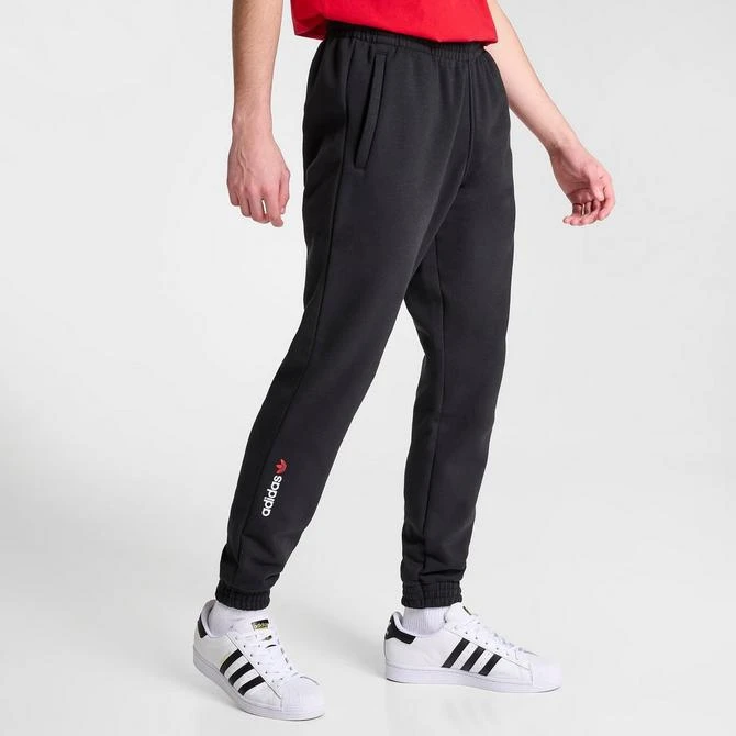 商品Adidas|Men's adidas Originals Globe Graphic Jogger Pants,价格¥512,第3张图片详细描述