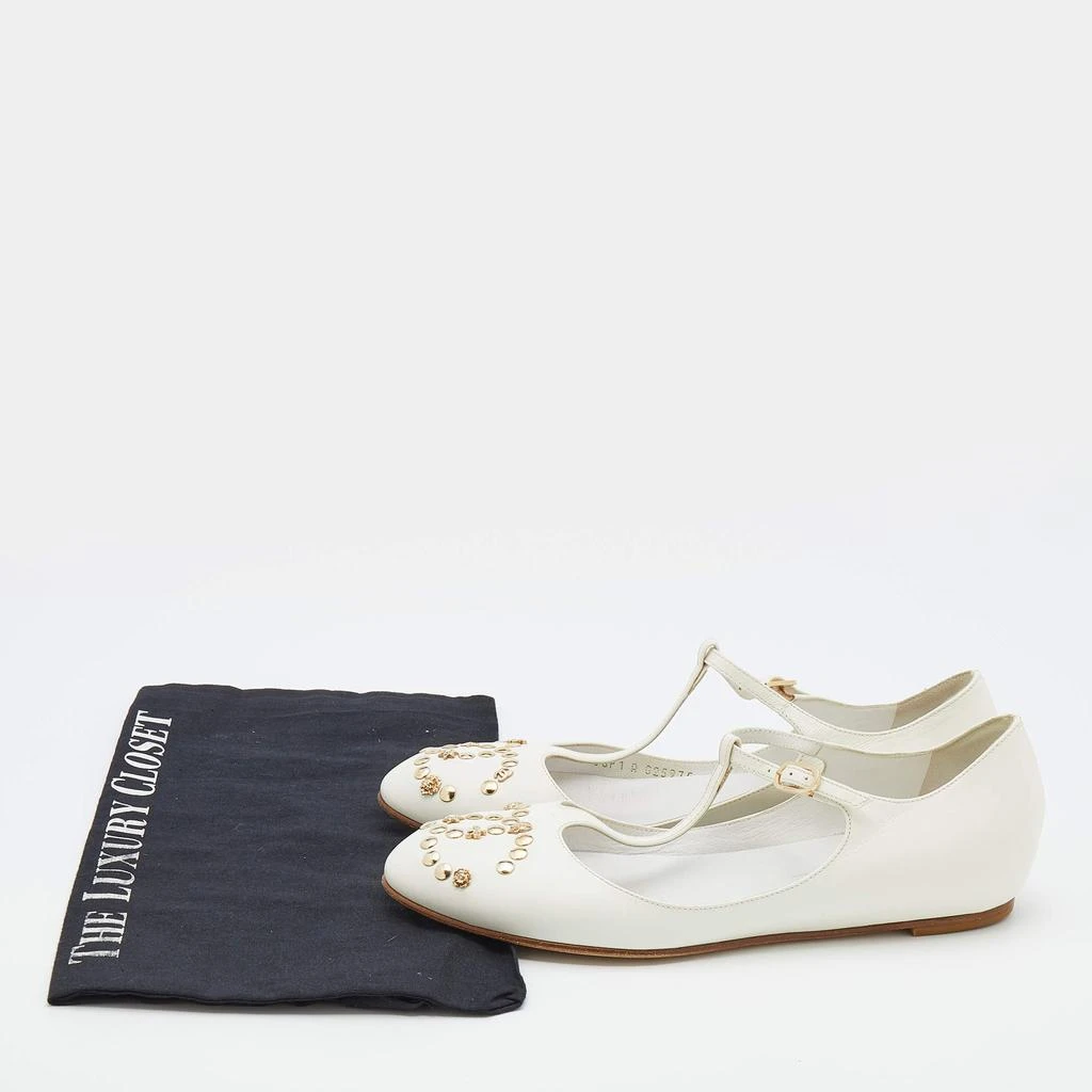 Chanel White Leather CC Embellished T Strap Ballet Flats Size 38 商品