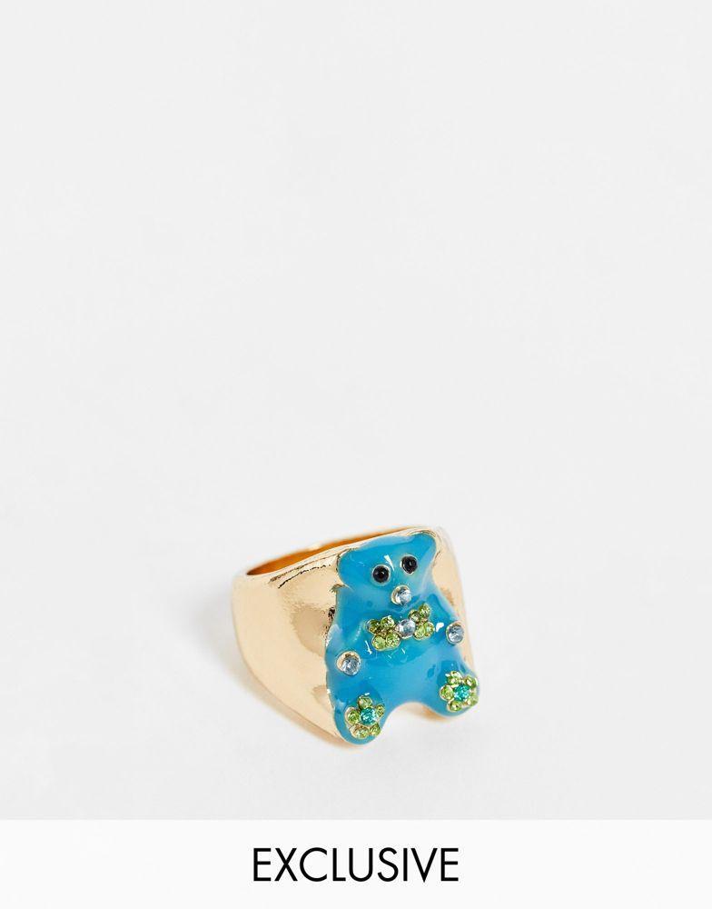 商品Reclaimed Vintage|Reclaimed Vintage inspired chunky ring with teddy bear in gold,价格¥38,第1张图片