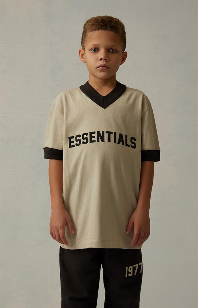 商品Essentials|Wheat V-Neck T-Shirt,价格¥106,第4张图片详细描述
