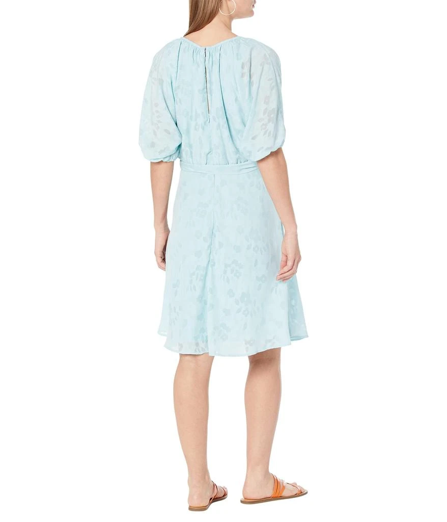 商品DKNY|Puff Sleeve V-Neck Belted Dress,价格¥331,第2张图片详细描述