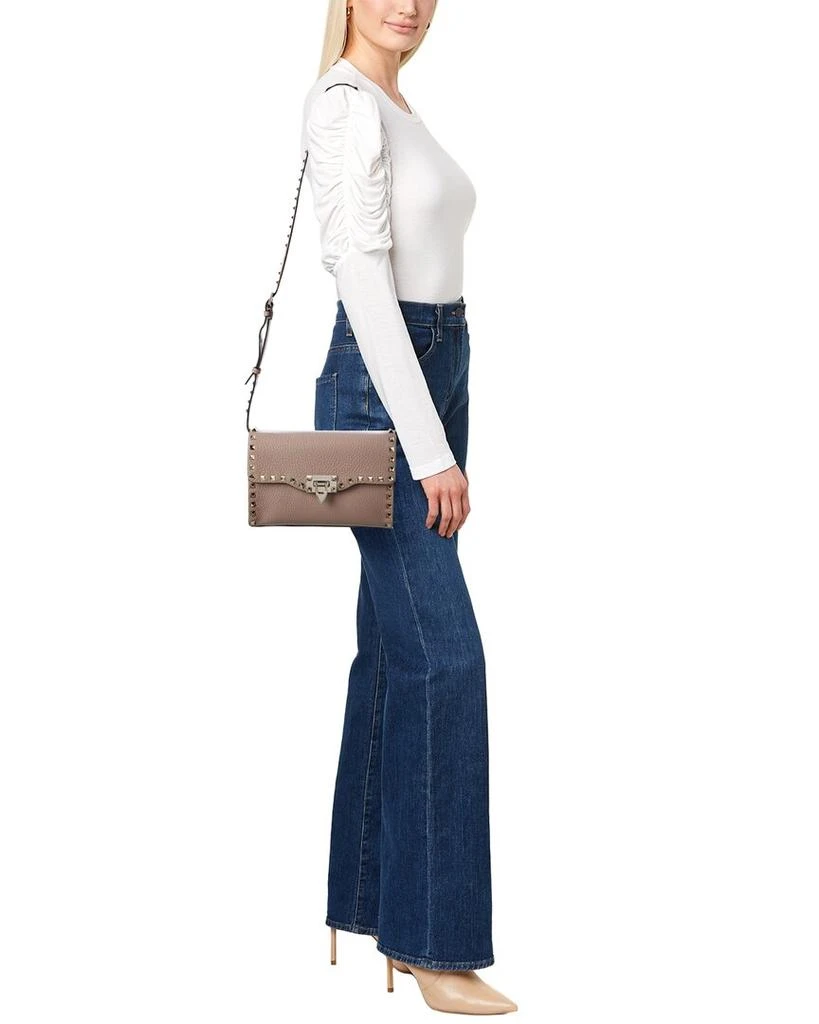 商品Valentino|Valentino Rockstud Small Grainy Leather Crossbody,价格¥9527,第1张图片
