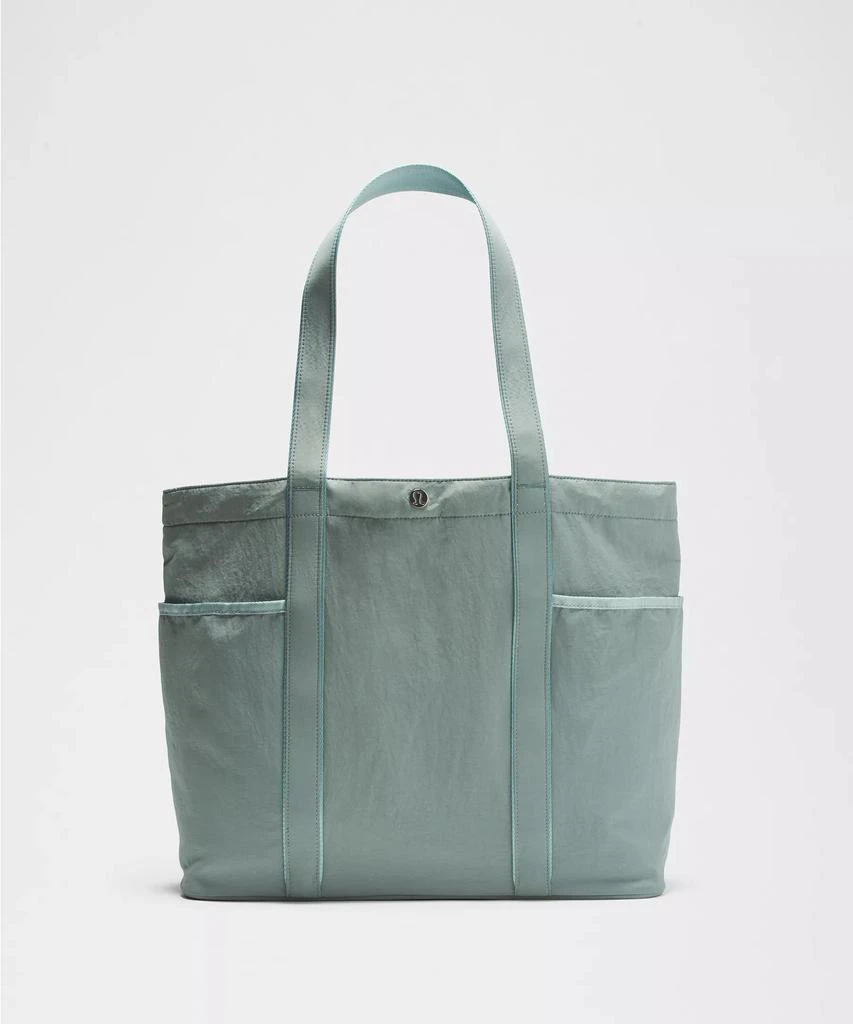 Daily Multi-Pocket Tote Bag 20L 商品