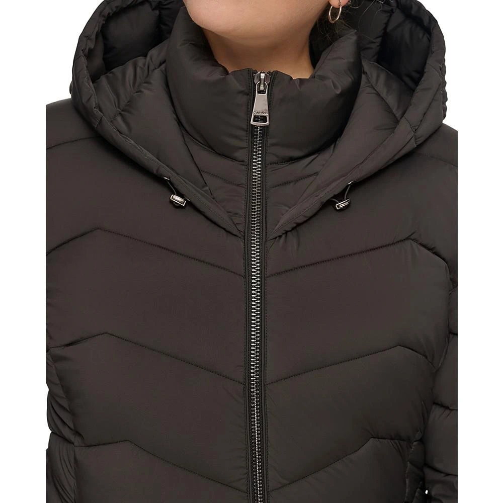商品Calvin Klein|Women's Plus Size Hooded Packable Puffer Coat, Created for Macy's,价格¥1902,第4张图片详细描述