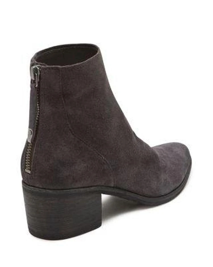 商品Dolce Vita|Women's Cassius Suede Booties,价格¥890,第4张图片详细描述